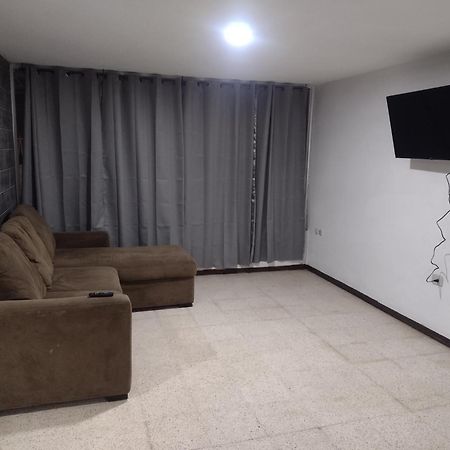 Amplia Casa Centro De Teziutlanヴィラ エクステリア 写真